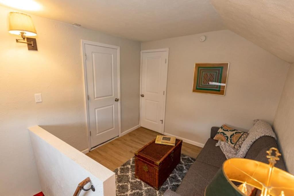 Cozy & Comfy Cottage In The City - W Parking Pittsburgh Ngoại thất bức ảnh